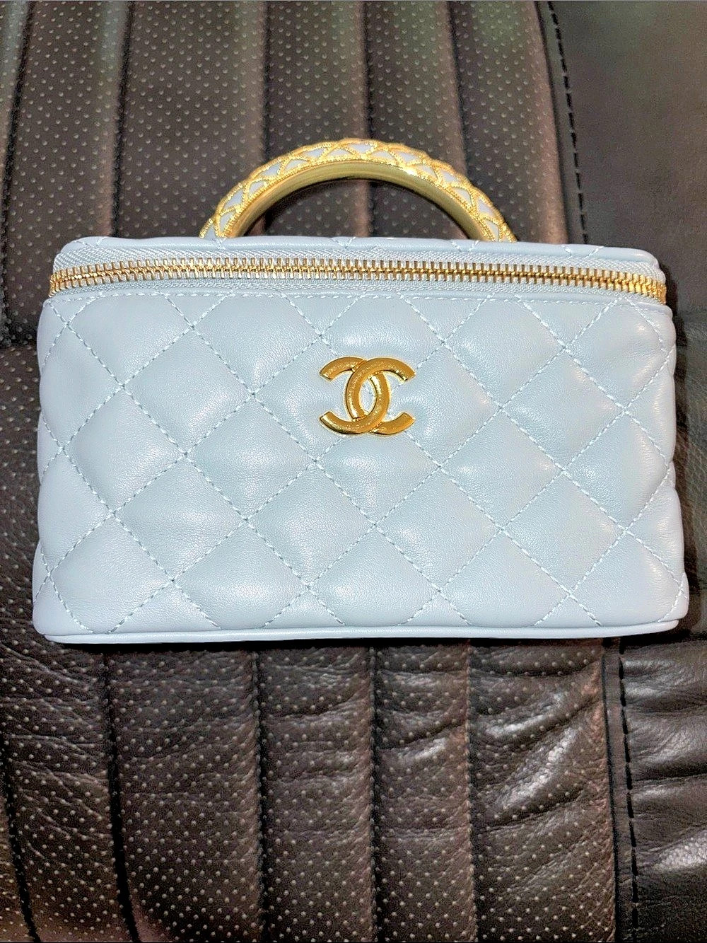 Quilted Small Top Handle Vanity Case Blue